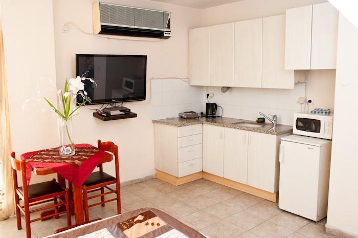 Aparthotel Arlozorov 2*